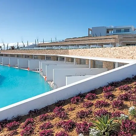 Blue Lagoon Ocean Hotel 4*